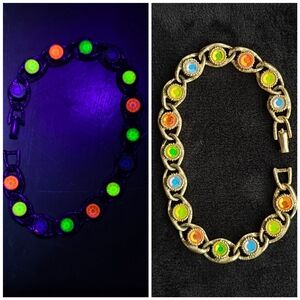 Uranium And Cadmium Glass Vintage Bracelet